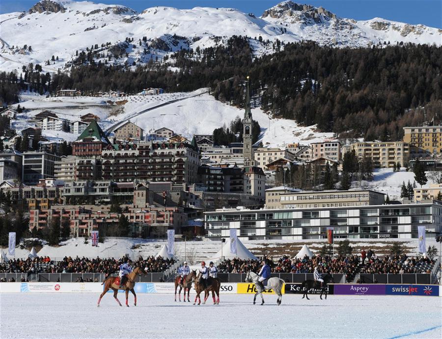 France Wins St Moritz 2011 