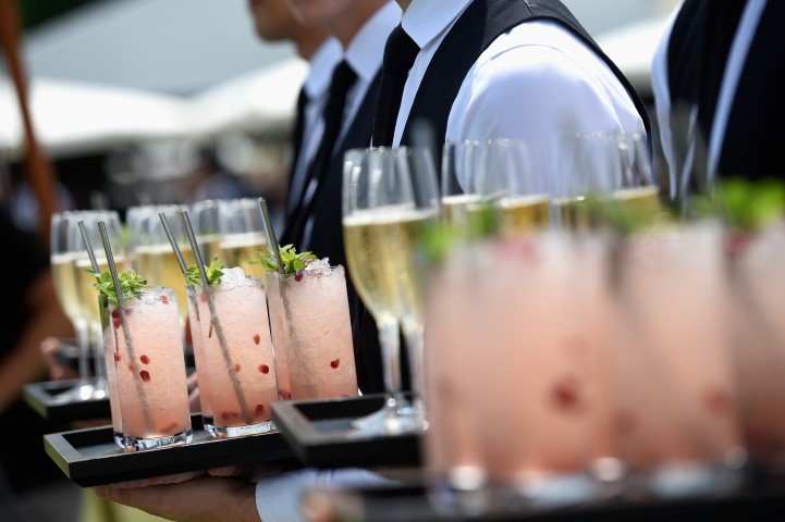 700065097 AJ 5840 B14CAA83B9D416F068BAA189F43AAF7E